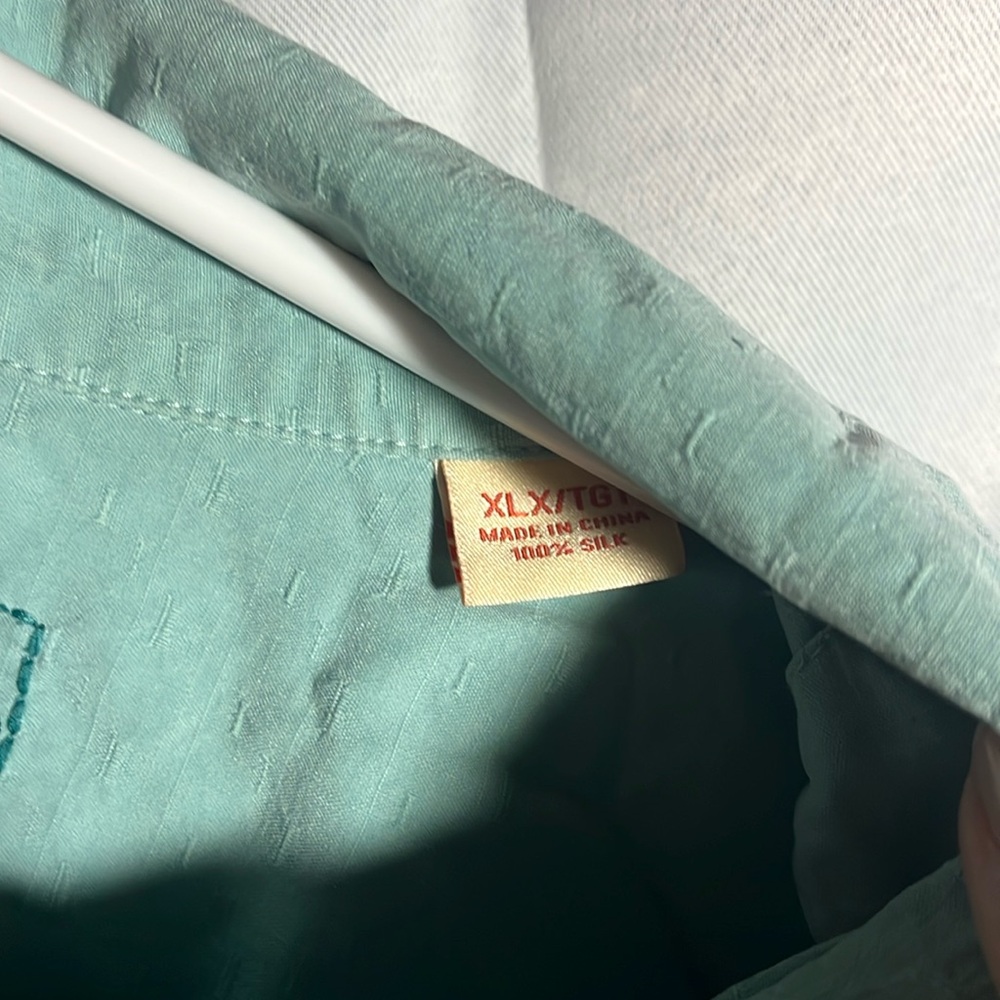 Tommy Bahama silk shirt - XXL - Picture 3 of 4